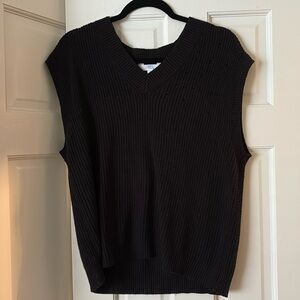 Knitted vest